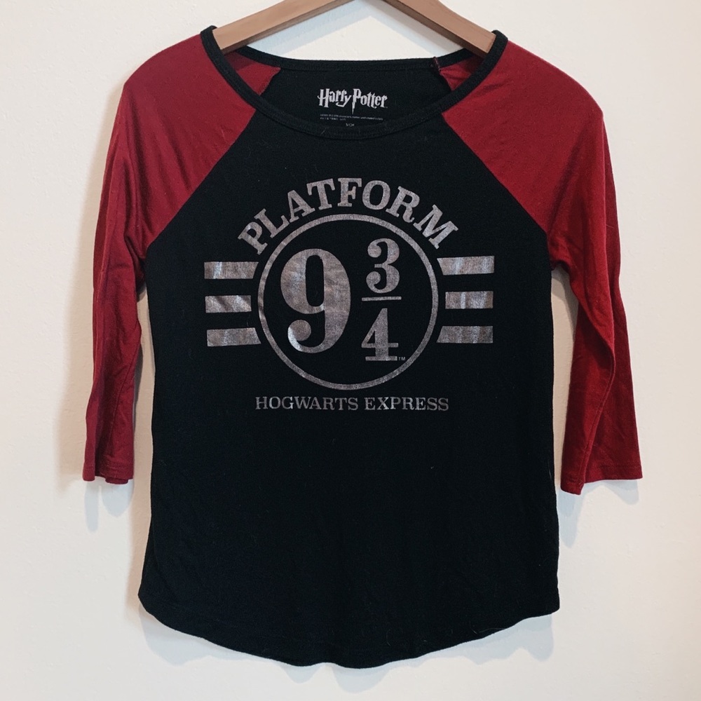 5/$25 Harry Potter Baseball Fit Shirt Black & Red